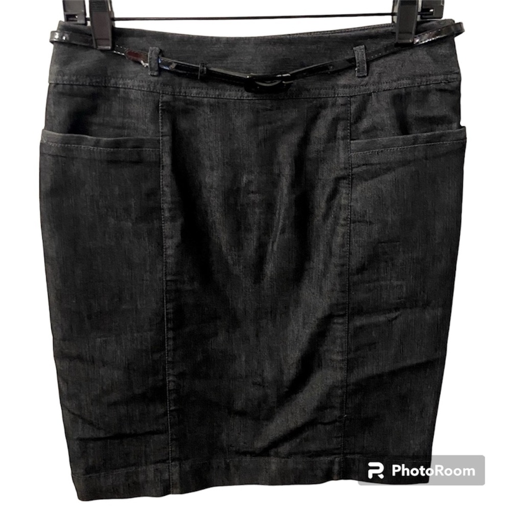 Kenneth Cole Reaction Mini Skirt Women’s Size 2 Black Denim Pockets Belt